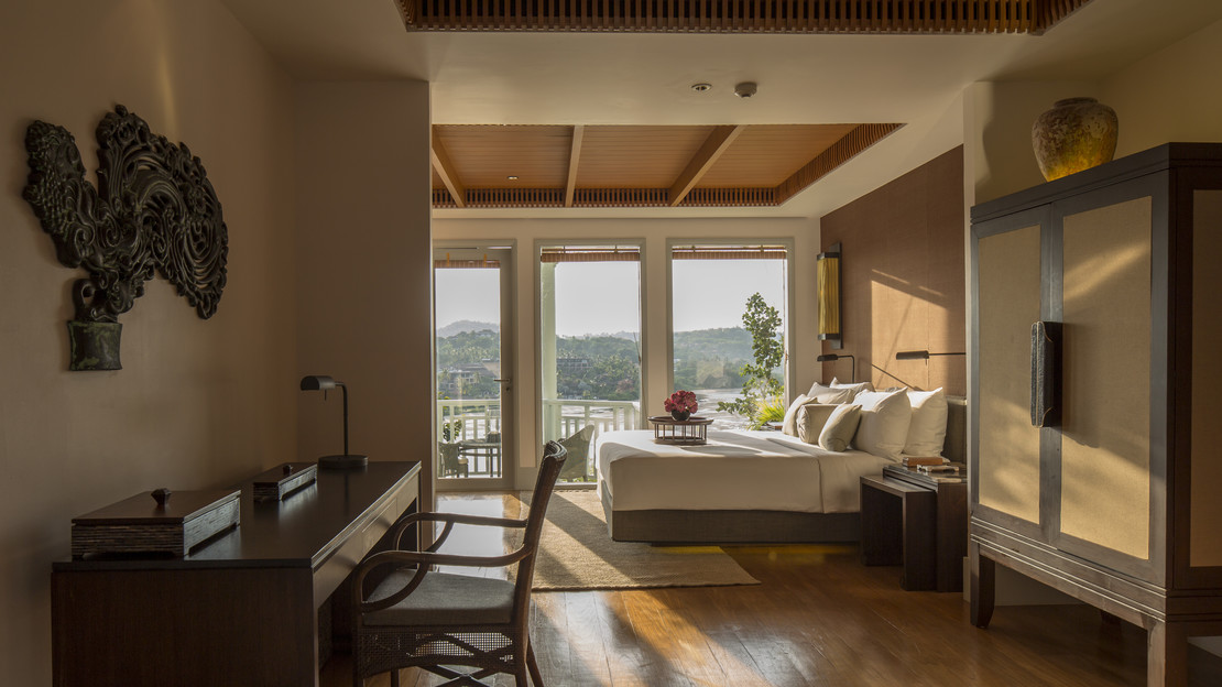 Premier Sea View Room